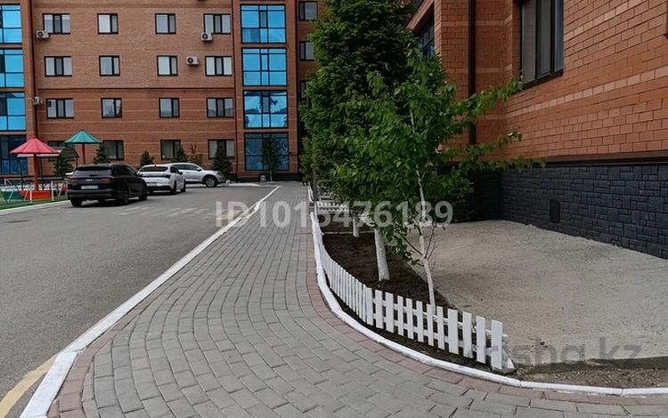 2-комнатная квартира · 66 м² · 1/5 этаж, Степной 2 14/15 за ~ 40 млн ₸ в Караганде, Казыбек би р-н — фото 2