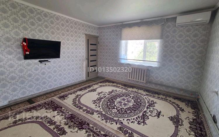 2-комнатная квартира · 56 м² · 5/5 этаж, мкр Нурсат 90 — 80 школа, магазин Жаналык за 23 млн ₸ в Шымкенте, Каратауский р-н — фото 2