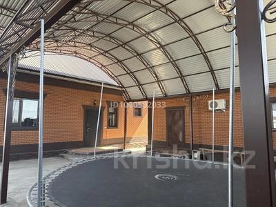 Отдельный дом · 6 комнат · 145 м² · 8 сот., Переулок Досхожин 18 за 36 млн ₸ в 