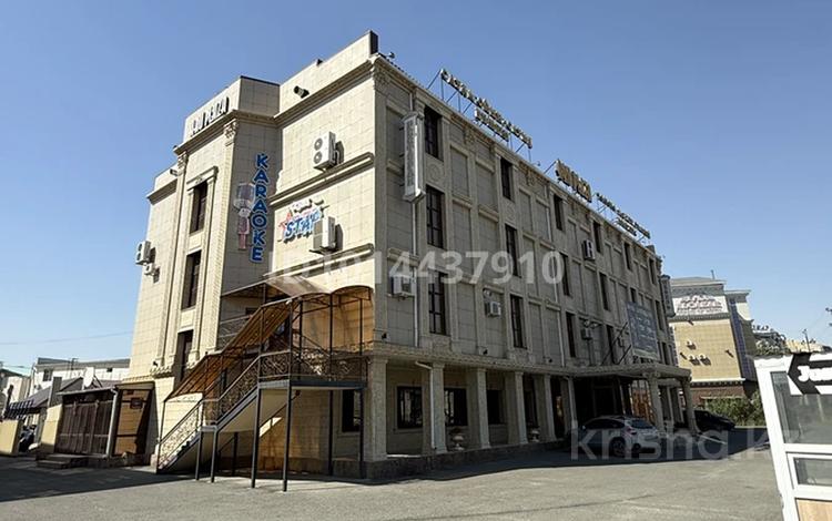 Ойын-сауық · 2400 м², бағасы: 7 млн ₸ в Атырау, мкр Привокзальный-3А — фото 2