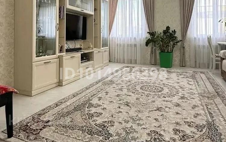 3-комнатная квартира · 95 м² · 2/10 этаж, Роза Багланова 3 за 55 млн ₸ в Астане, Нура р-н — фото 2