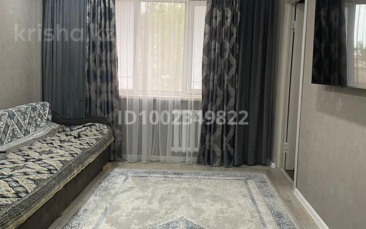 4-комнатная квартира · 51 м² · 1/5 этаж, Мухамеджанова 18 за 16 млн ₸ в Балхаше — фото 2