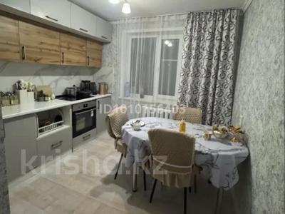 2-бөлмелі пәтер · 50 м² · 1/6 қабат, Ленина — 4 мкрн, бағасы: 13.8 млн ₸ в Аксу