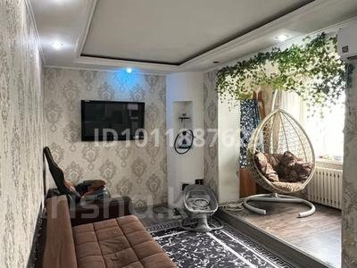 2-бөлмелі пәтер · 53.7 м² · 3/10 қабат, Турара Рыскулова 37 — Рыскулова 37, бағасы: 18 млн ₸ в Семее
