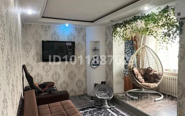 2-бөлмелі пәтер · 53.7 м² · 3/10 қабат, Турара Рыскулова 37 — Рыскулова 37, бағасы: 18 млн ₸ в Семее — фото 19