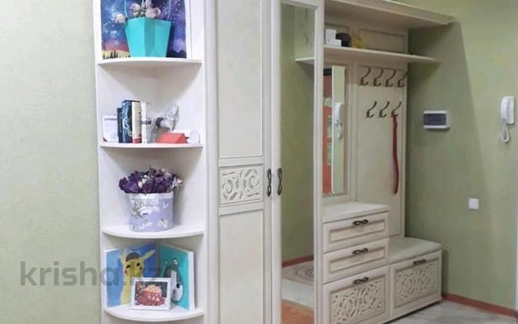 2-комнатная квартира · 80 м² · 2/5 этаж, Байтурсынова за 36.8 млн 〒 в Шымкенте — фото 2