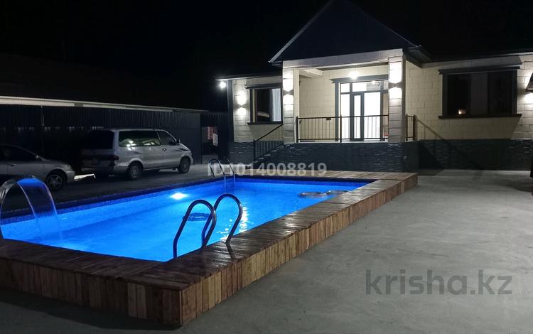Дом · 5 комнат · 160 м², Курмангазы 43 — Ауэзова за 100 000 ₸ в Конаеве — фото 3