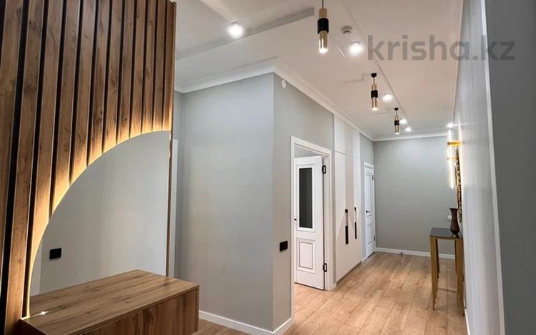 2-комнатная квартира · 65 м², Туран 43/5 за 400 000 ₸ в Астане, Нура р-н — фото 2