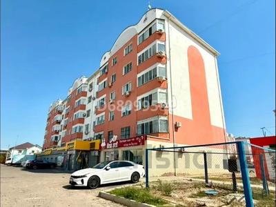 2-бөлмелі пәтер · 70.4 м² · 4/5 қабат, Нұрсая ш/а. 71/1, бағасы: 24 млн ₸ в Атырау, мкр Нурсая