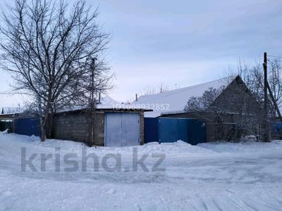 Отдельный дом · 5 комнат · 110 м² · 5 сот., Чапаева 1 — 8 Марта за 23 млн ₸ в Уральске
