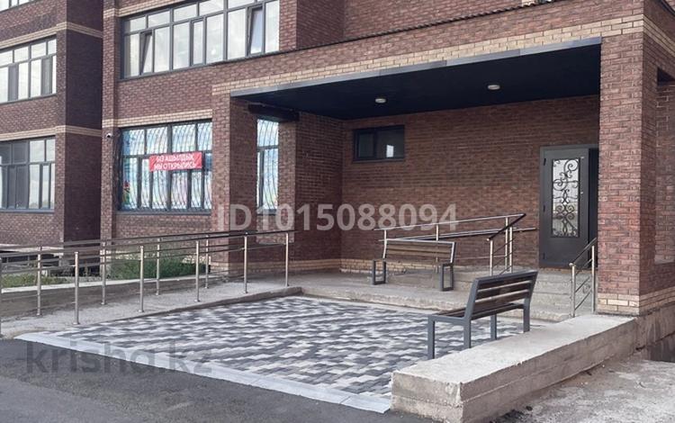2-комнатная квартира · 76 м² · 2/7 этаж, Трасса М-38, 34 34 за 32 млн ₸ в Семее — фото 2