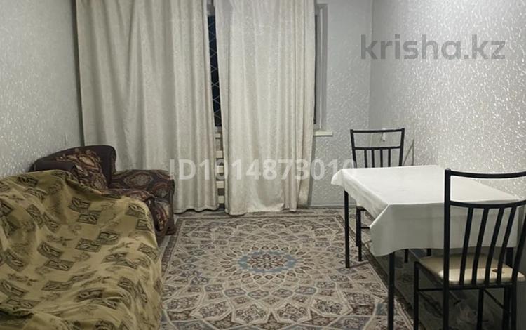 2-бөлмелі пәтер · 65 м² · 1/5 қабат, Қаратау ш/а. 1, бағасы: 120 000 ₸ в Таразе, мкр Каратау — фото 2