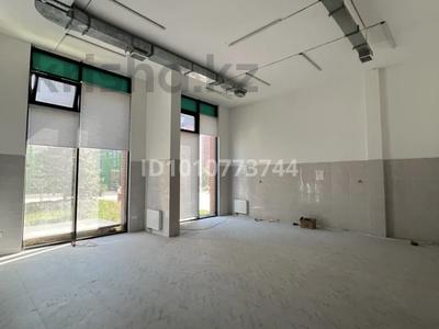 Свободное назначение, офисы, магазины и бутики, общепит, фитнес и спорт, образование, развлечения, кабинеты и рабочие места · 195 м² за 2 млн 〒 в Алматы, Бостандыкский р-н