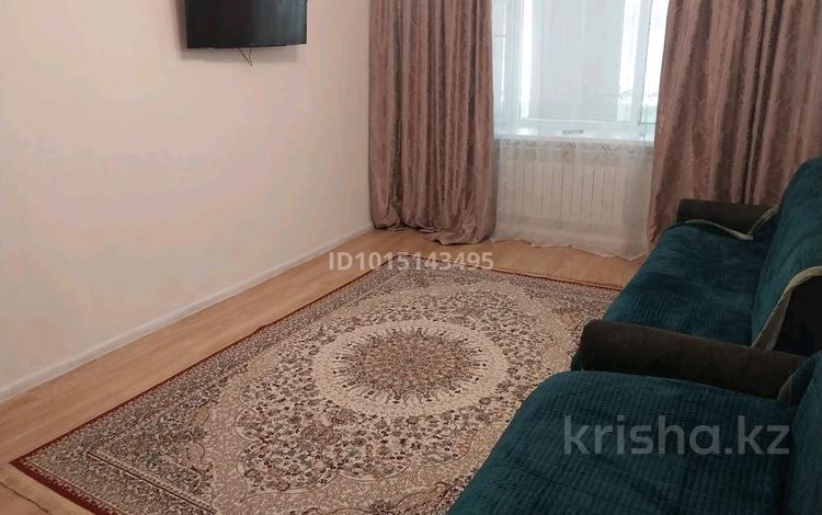 2-бөлмелі пәтер · 54 м² · 1/6 қабат, Карагул Батыра — Центр, бағасы: 11 000 ₸ в Актобе — фото 2