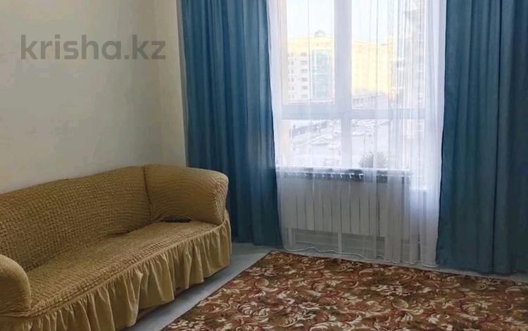 1-комнатная квартира, 43 м², 4/21 этаж помесячно, Туркестан 14а