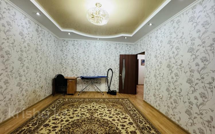 3-бөлмелі пәтер · 80 м² · 3/4 қабат, Нұрсая ш/а. 4, бағасы: 200 000 ₸ в Атырау, мкр Нурсая — фото 2