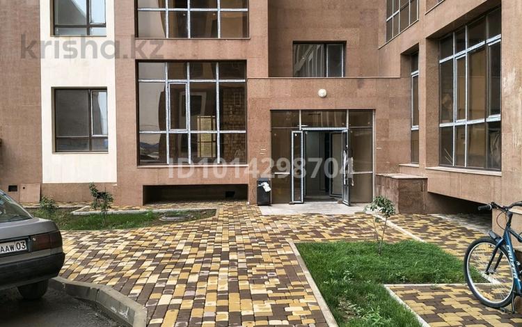 2-комнатная квартира · 57 м² · 9/10 этаж, Е 181 5 за 25 млн ₸ в Астане, Есильский р-н — фото 2