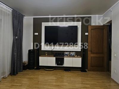 5-бөлмелі пәтер · 90 м² · 6/6 қабат, Южный шағын ауданы, Алтынсарина 236 — Алтынсарина Лермонтова, бағасы: 27.5 млн ₸ в Костанае, Микрорайон Южный