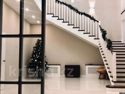 Отдельный дом · 8 комнат · 500 м² · 12 сот., Алмалыкская 1 за 1.8 млн ₸ в Алматы, Медеуский р-н