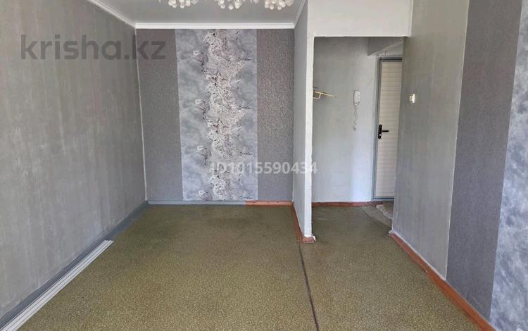 1-комнатная квартира · 31 м² · 4/5 этаж, мкр Самал 50 за 8 млн ₸ в Таразе — фото 2