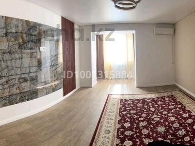 3-комнатная квартира · 110 м² · 5/5 этаж, мкр Астана 45 — Ресторан Домбыра,площадь первого президента за 42.5 млн ₸ в Уральске