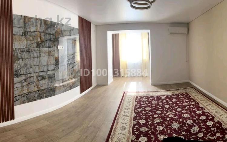 3-бөлмелі пәтер · 110 м² · 5/5 қабат, мкр Астана 45 — Ресторан Домбыра,площадь первого президента, бағасы: 42.5 млн ₸ в Уральске — фото 8