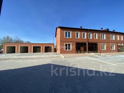 4-бөлмелі пәтер · 135 м² · 1/2 қабат, ЖК ПАРИЖ Дружба народов, бағасы: 41 млн ₸ в Аксае