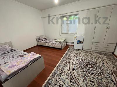 1-комнатная квартира, 8 м², 1/1 этаж посуточно, Димитов 1 — Димитов за 10 000 〒 в Туркестане