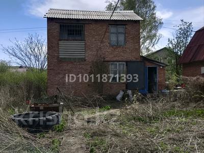 Дача · 3 комнаты · 32 м² · 6 сот., Самоцветы 196 за 2.5 млн 〒 в Усть-Каменогорске, Меновное