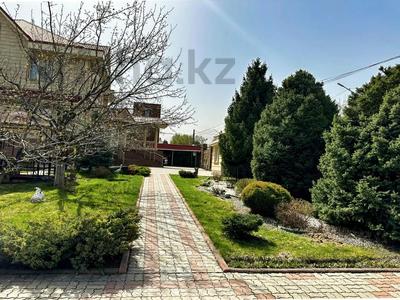 Отдельный дом · 5 комнат · 600 м² · 35 сот., мкр Мирас — Кошек батыра за 1.1 млрд 〒 в Алматы, Бостандыкский р-н