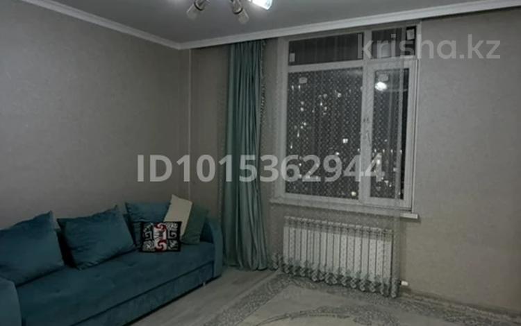 1-комнатная квартира · 42 м², Туран 52/1 за 260 000 ₸ в Астане, Нура р-н — фото 2