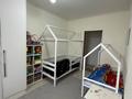 4-комнатная квартира · 102 м² · 8/9 этаж, Сауран 14 за 49 млн ₸ в Астане, Есильский р-н — фото 8