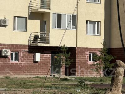 Еркін, кеңселер, дүкендер мен бутиктер, қоймалар, қоғамдық тамақтану орны, сұлулық салондары, фитнес және спорт, медорталықтар мен дәріханалар, білім орталықтары, ойын-сауық, кабинеттер және жұмыс орындары, студиялар · 50 м², бағасы: 250 000 ₸ в Астане, Нура р-н