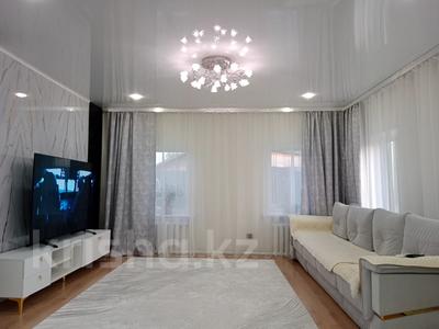 Жеке үй · 4 бөлме · 135 м² · 10 сот., Батыр Баяна 170, бағасы: 42.8 млн ₸ в Петропавловске