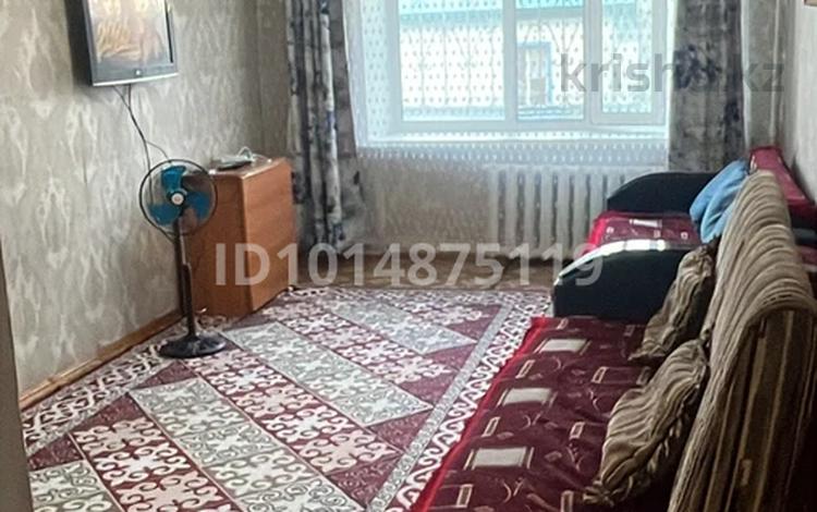 2-бөлмелі пәтер · 60 м² · 1/5 қабат, Алтынсарина 17 — Алтынсарина, бағасы: 16 000 ₸ в  — фото 2