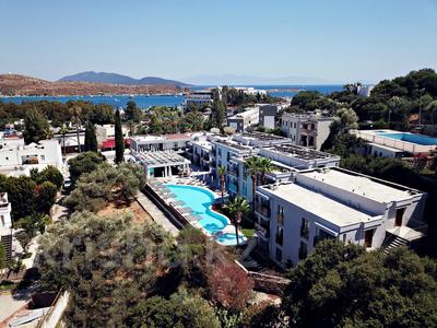 2-комнатная квартира · 50 м² · 2/3 этаж, Gumbet,adnan Mendez caddesi 1702 — Costa queen resort hotel за 117.5 млн 〒 в Бодруме