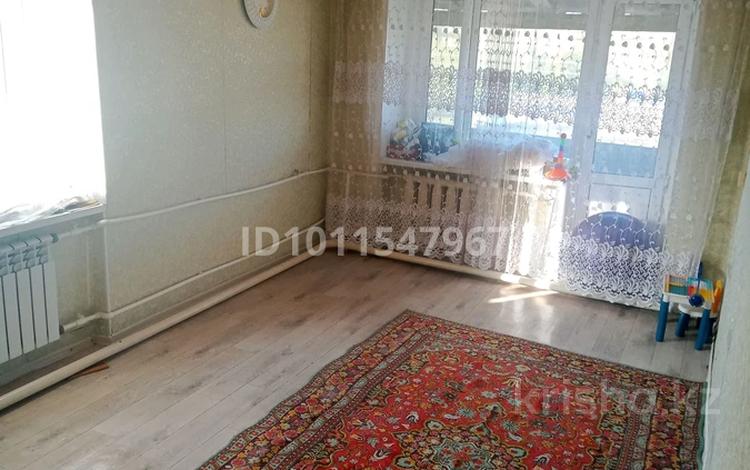 2-комнатная квартира · 43 м² · 3/3 этаж, Пр.Сатпаева 65 — Маг.Номад маркет за 5.5 млн 〒 — фото 2