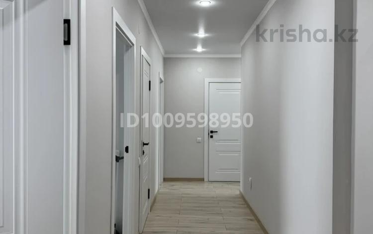 3-комнатная квартира · 90 м² · 3/6 этаж, Гажайып 33/3 — Алматы Арены за 420 000 〒 в Алатауский р-н — фото 2