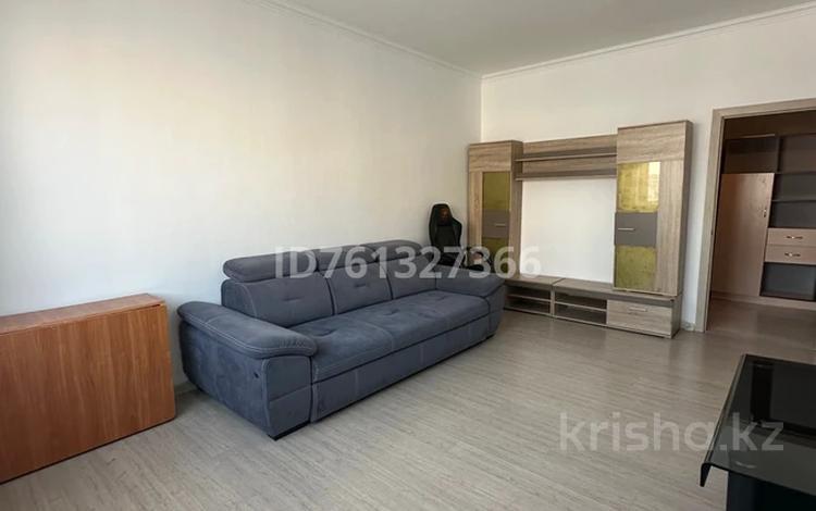 1-комнатная квартира · 41 м² · 8/9 этаж, мкр Таугуль-1 — Жандосова-Алтынсарина за 250 000 ₸ в Алматы, Ауэзовский р-н — фото 2