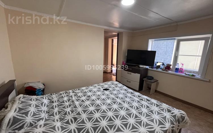 Дача · 2 комнаты · 40 м² · 6 сот., Иртышский строитель , улица Яблоневая 219 — КСМ дачи за 6.9 млн 〒 в Усть-Каменогорске, Ульбинский — фото 2