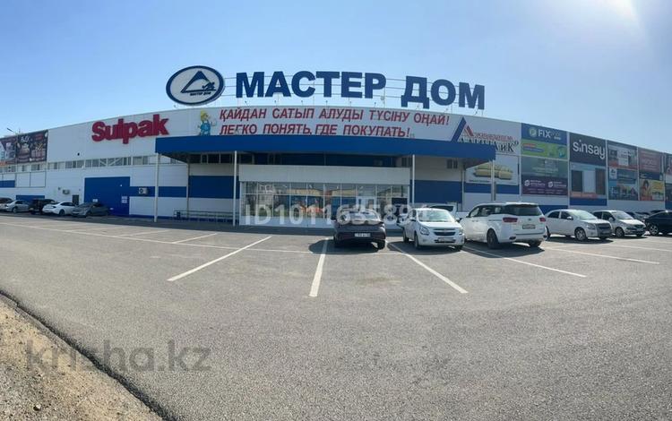 Еркін, дүкендер мен бутиктер · 2500 м², бағасы: ~ 11.3 млн ₸ в Атырау, мкр Привокзальный-3А — фото 6