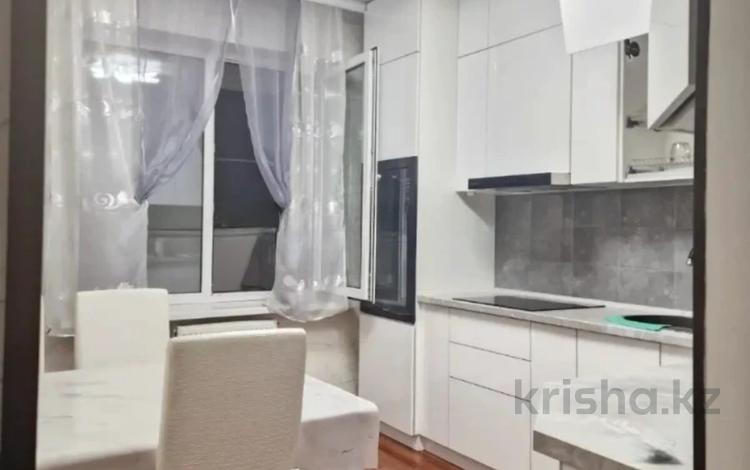 2-комнатная квартира · 76.7 м² · 13/18 этаж, Брусиловского 167 за 42.5 млн ₸ в Алматы, Алмалинский р-н — фото 2