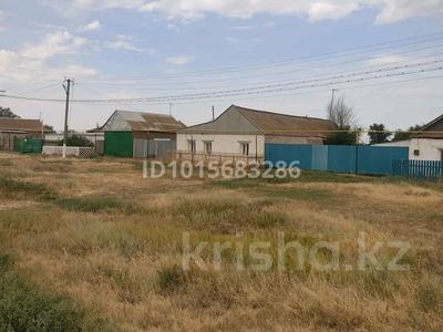 Отдельный дом · 4 комнаты · 76 м² · 11 сот., Егизбаева 13 — Залинии за 4 млн ₸ в Жанибек