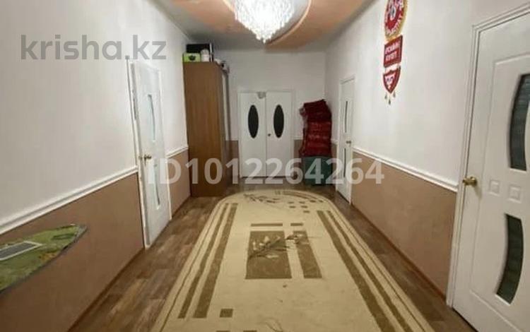 Отдельный дом · 4 комнаты · 160 м² · 10 сот., мкр Геолог, Кажима Жумалиева 38 за 20 млн ₸ в Атырау — фото 10