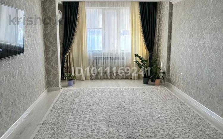 3-бөлмелі пәтер · 100 м², 32Б мкр 4, бағасы: 33 млн ₸ в Актау — фото 2