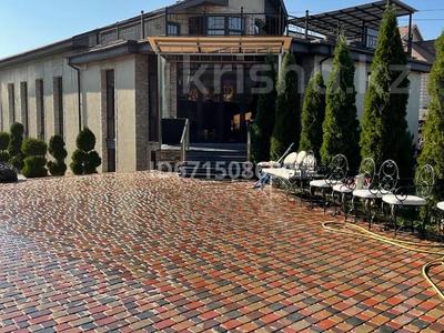 Отдельный дом · 6 комнат · 530 м² · 18.5 сот., мкр Нур Алатау, Мкр Архат р-н Старый Мельник за 700 млн 〒 в Алматы, Бостандыкский р-н