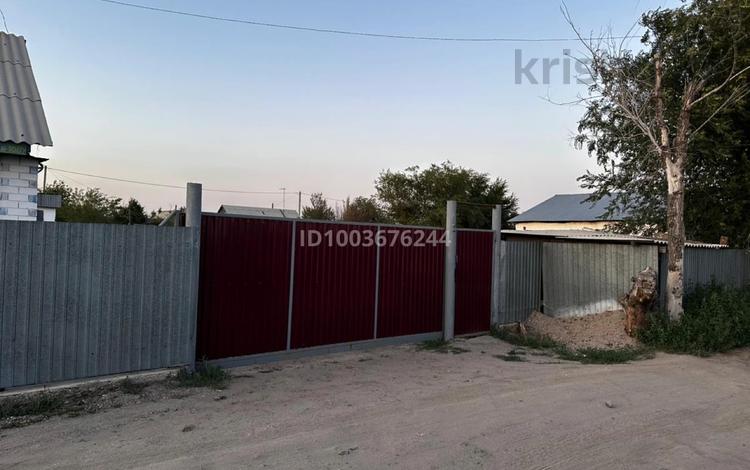 Отдельный дом · 4 комнаты · 100 м² · 12 сот., Левый васточный 1007 — Район васточный за 15 млн ₸ в Семее — фото 2