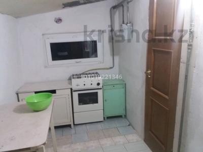 Отдельный дом · 3 комнаты · 50 м² · 8 сот., Асау барақ — 2 мектеп аялдамасы за 55 000 〒 в Актобе, мкр. Курмыш