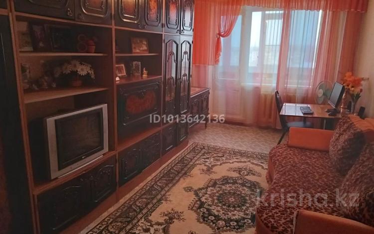 4-бөлмелі пәтер · 83.7 м² · 8/10 қабат, 4 мкр 45, бағасы: 25 млн ₸ в Аксу — фото 2