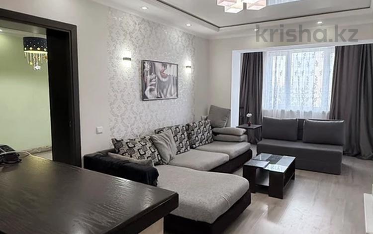 3-комнатная квартира · 67 м² · 4/5 этаж, 5-й мкр 35 за 18.5 млн ₸ в Актау — фото 2